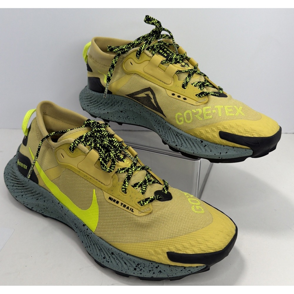 Nike Pegasus Trail 3 GORE-TEX Celery Volt Men's Size 8.5